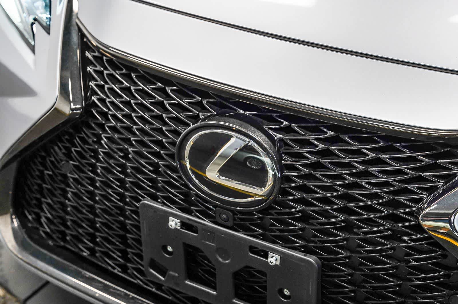 Certified 2024 Lexus ES 350 F Sport w/ Accessory Package (Z1) FWD image 8