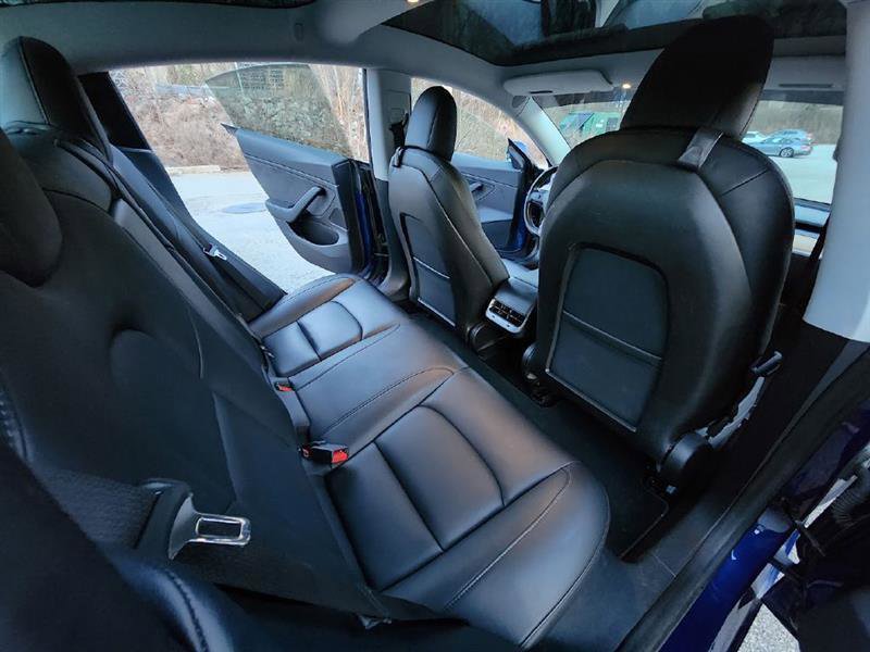 Used 2018 Tesla Model 3 Mid Range RWD image 25