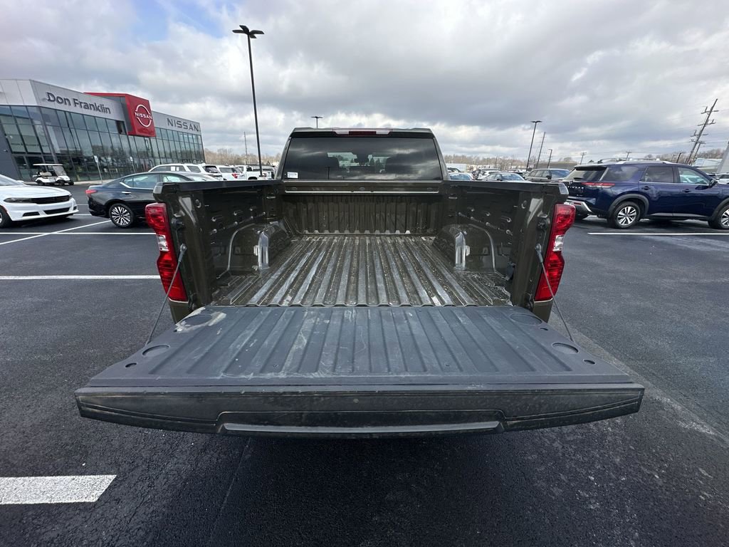 Used 2024 Chevrolet Silverado 1500 LT image 22