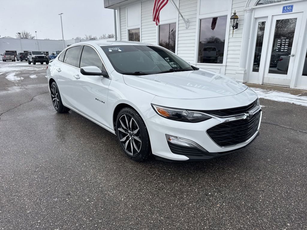 Certified 2021 Chevrolet Malibu RS image 3