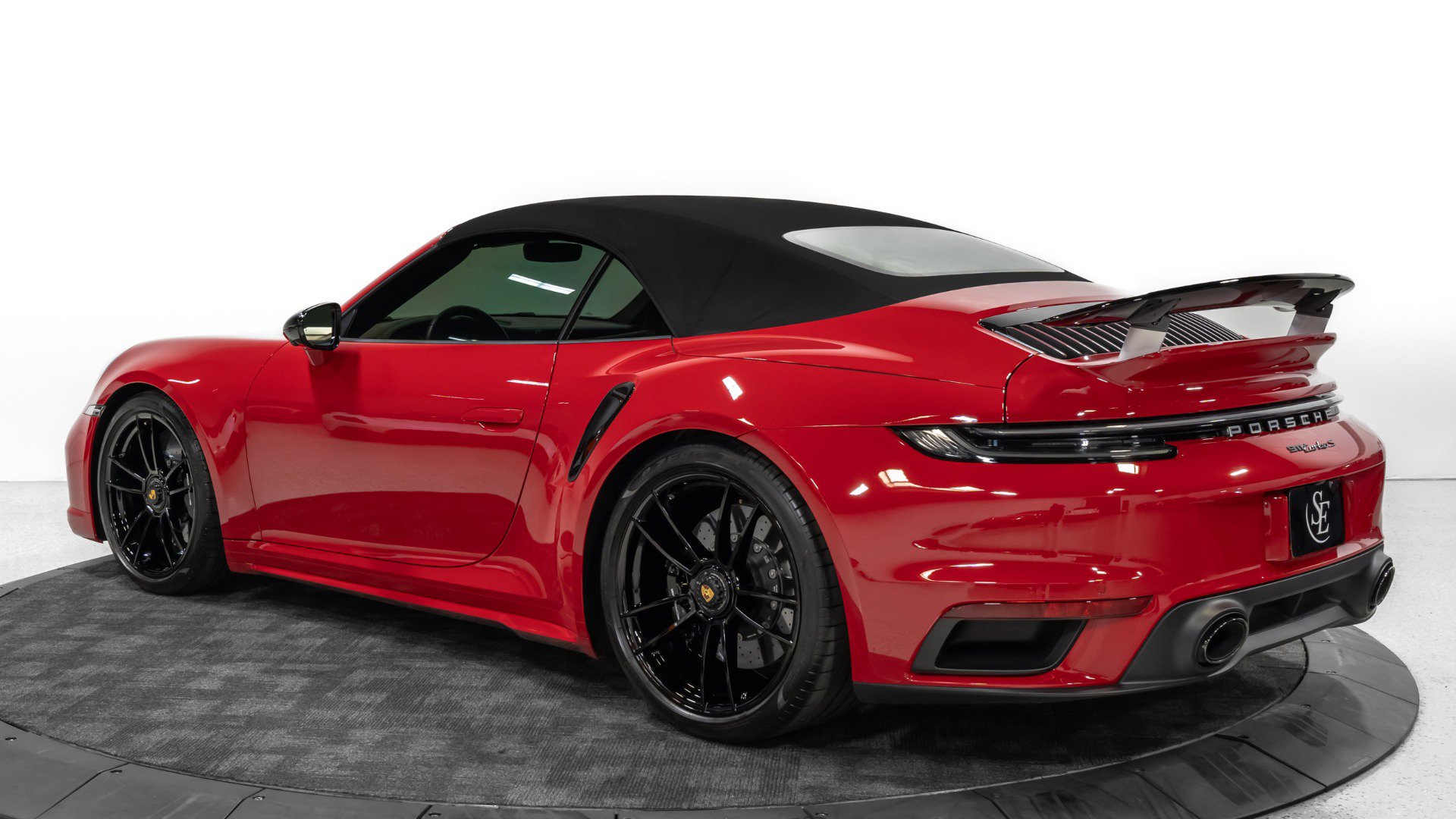 Used 2021 Porsche 911 Turbo S image 17