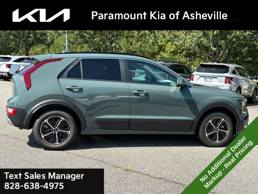 New 2026 Kia Niro EX FWD image 7
