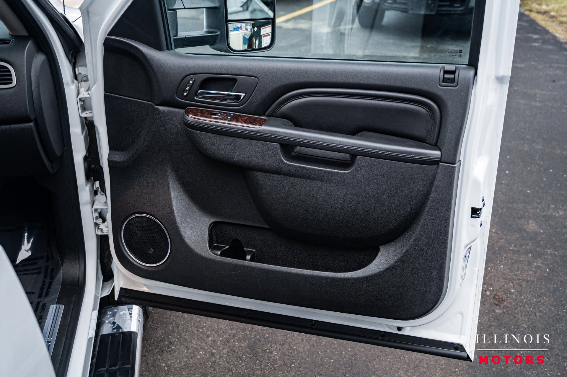 Used 2013 GMC Sierra 3500 Denali image 39