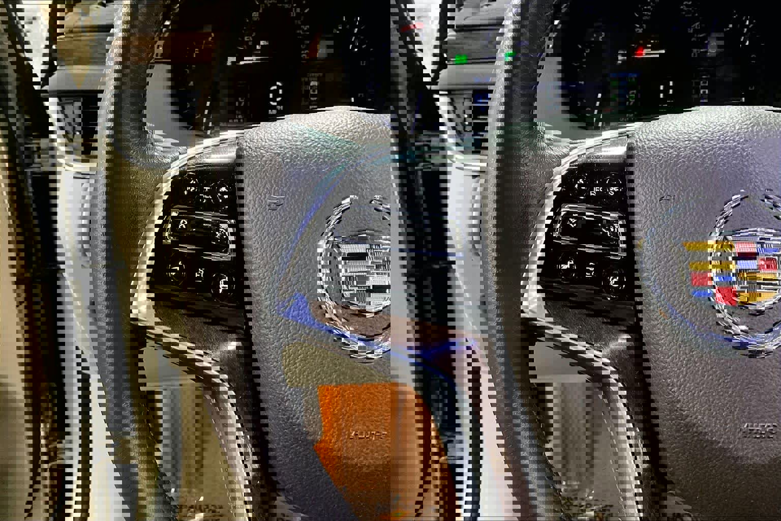 Used 2014 Cadillac XTS Luxury w/ Driver Awareness Package image 24