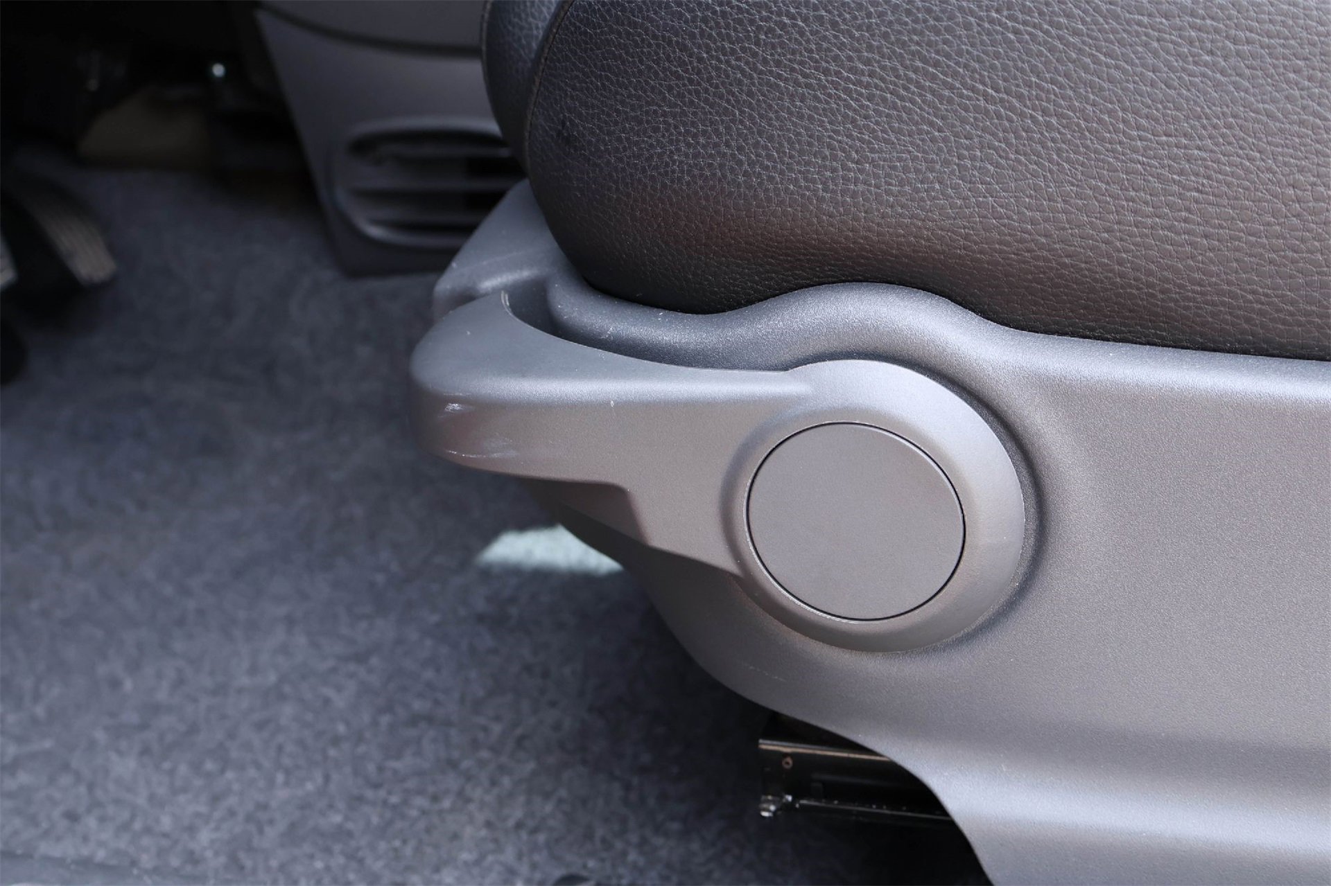 Used 2014 FIAT 500 Sport w/ Comfort/Convenience Group image 23