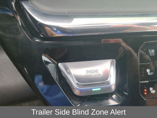 Used 2025 GMC Sierra 2500 Denali Ultimate image 14