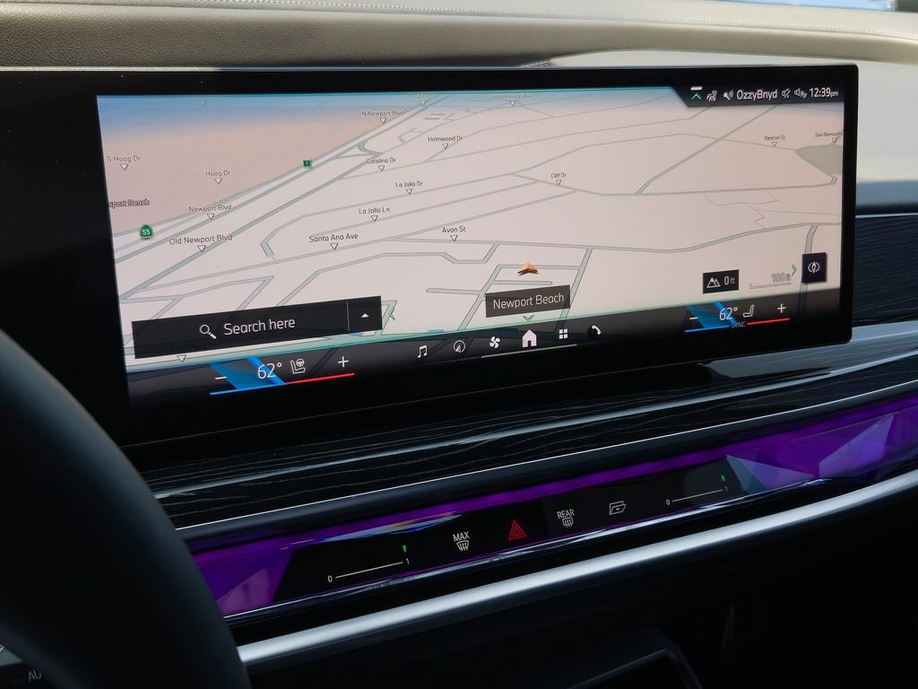 Used 2023 BMW 740i w/ Parking Assistance Package image 12