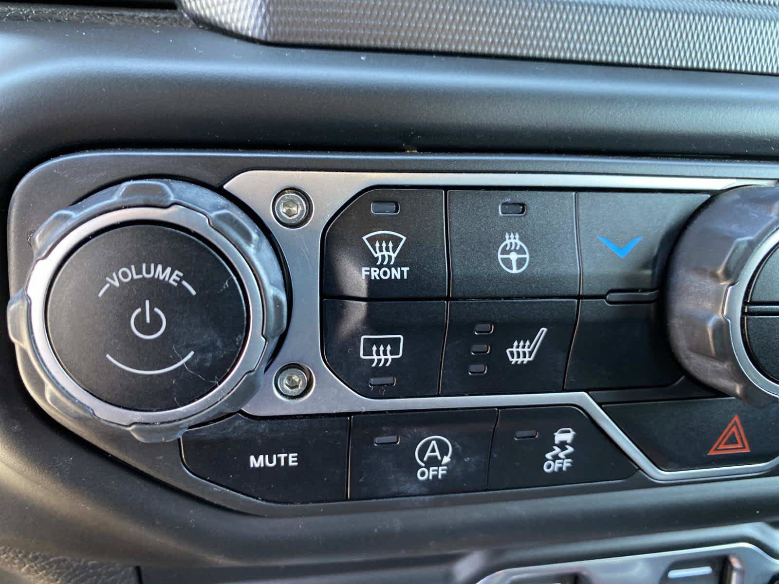 Used 2023 Jeep Wrangler Unlimited Sport AWD/4WD image 18