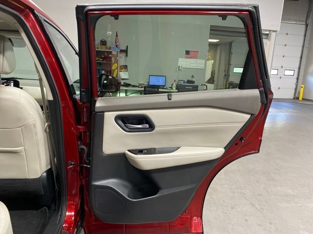 Certified 2023 Nissan Rogue SL w/ SL Premium Package AWD/4WD image 26