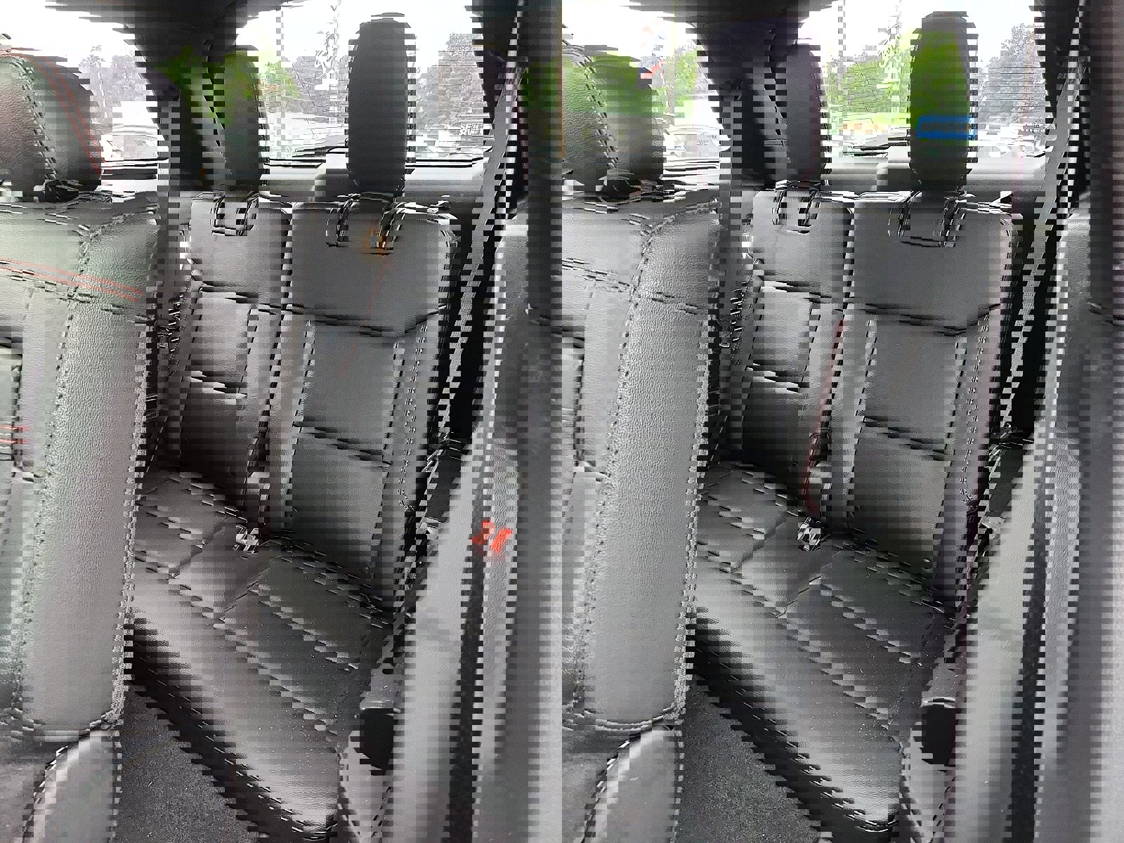 Certified 2022 Ford Explorer ST-Line w/ Class IV Trailer Tow Package image 12