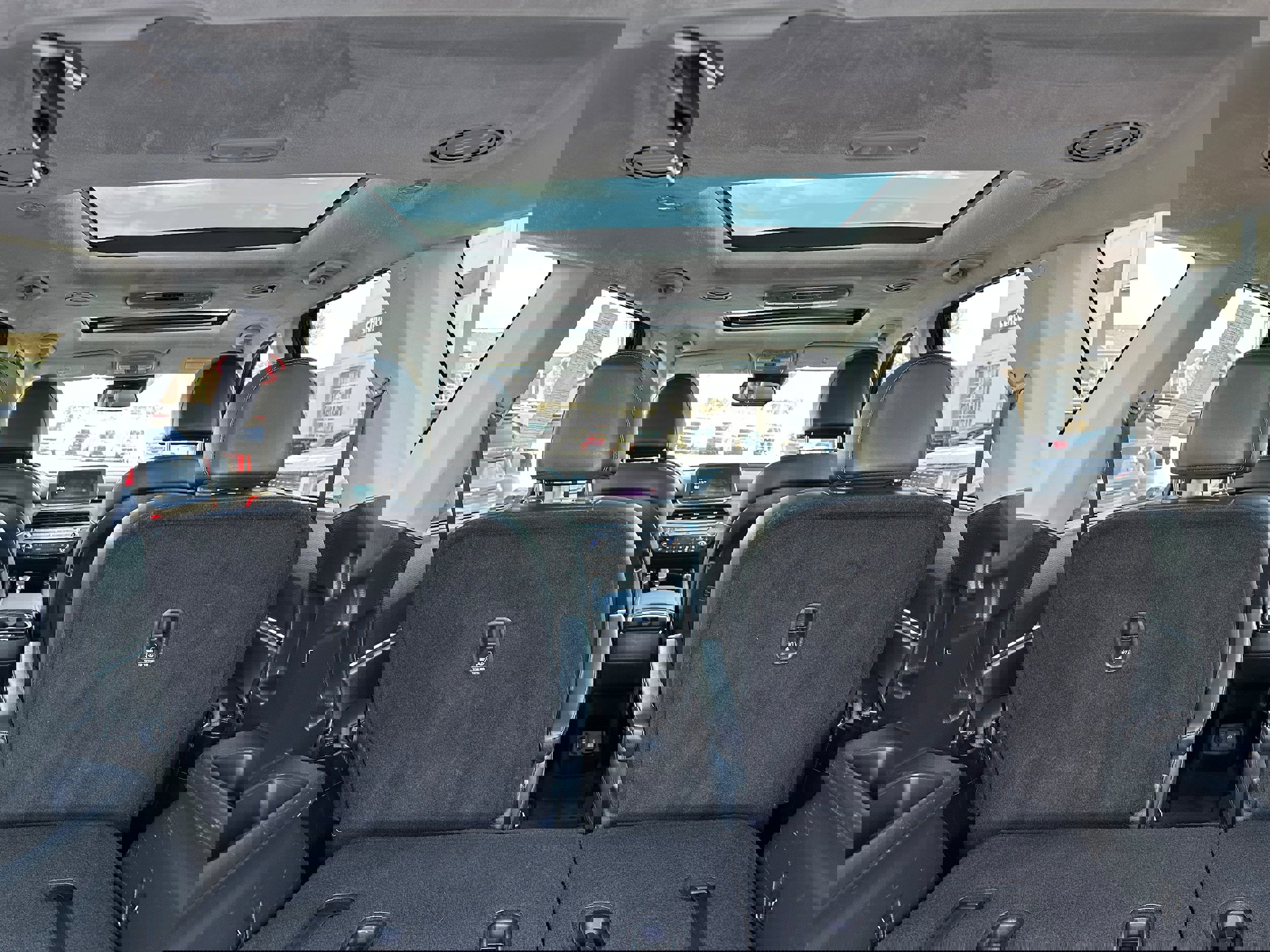 Used 2022 Kia Telluride SX w/ SX Prestige Package image 11