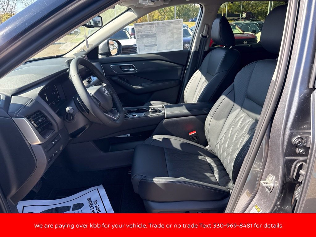 New 2026 Nissan Rogue Platinum w/ Platinum Premium Package AWD/4WD image 9