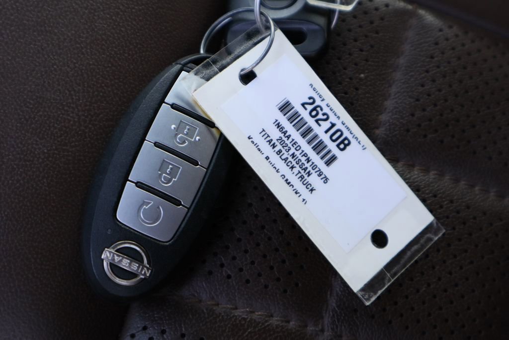 Used 2023 Nissan Titan Platinum Reserve w/ Moonroof Package image 33