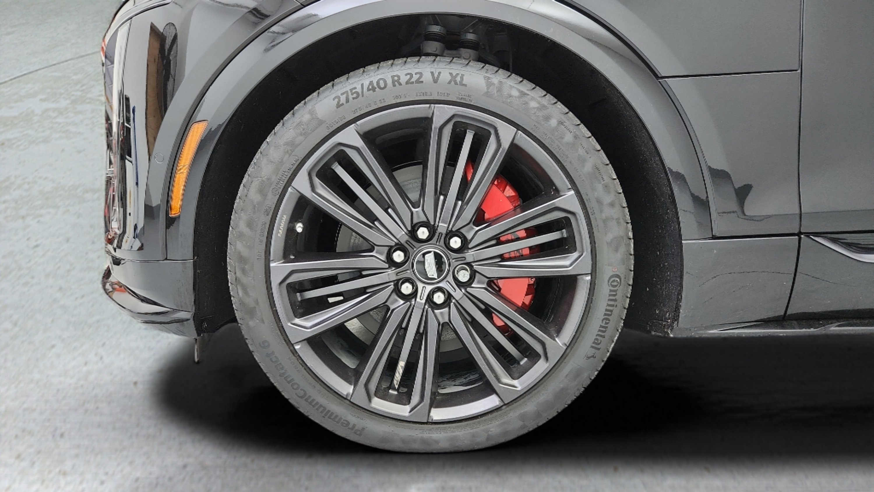 New 2026 Cadillac Lyriq V w/ LPO, Floor Liner Package image 34