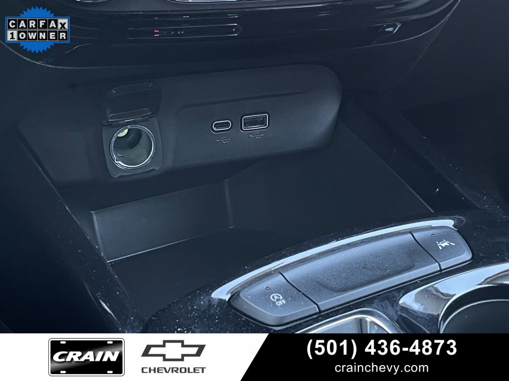 Used 2025 Chevrolet Trax LT w/ LT Convenience Package image 20