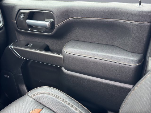 Used 2021 GMC Sierra 2500 AT4 w/ AT4 Preferred Package image 24