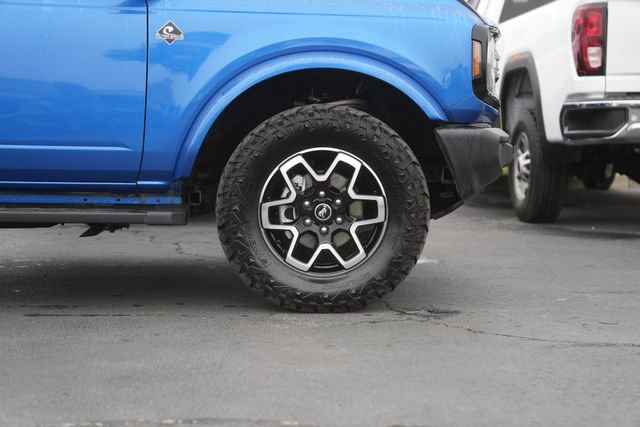 Used 2023 Ford Bronco Outer Banks image 4