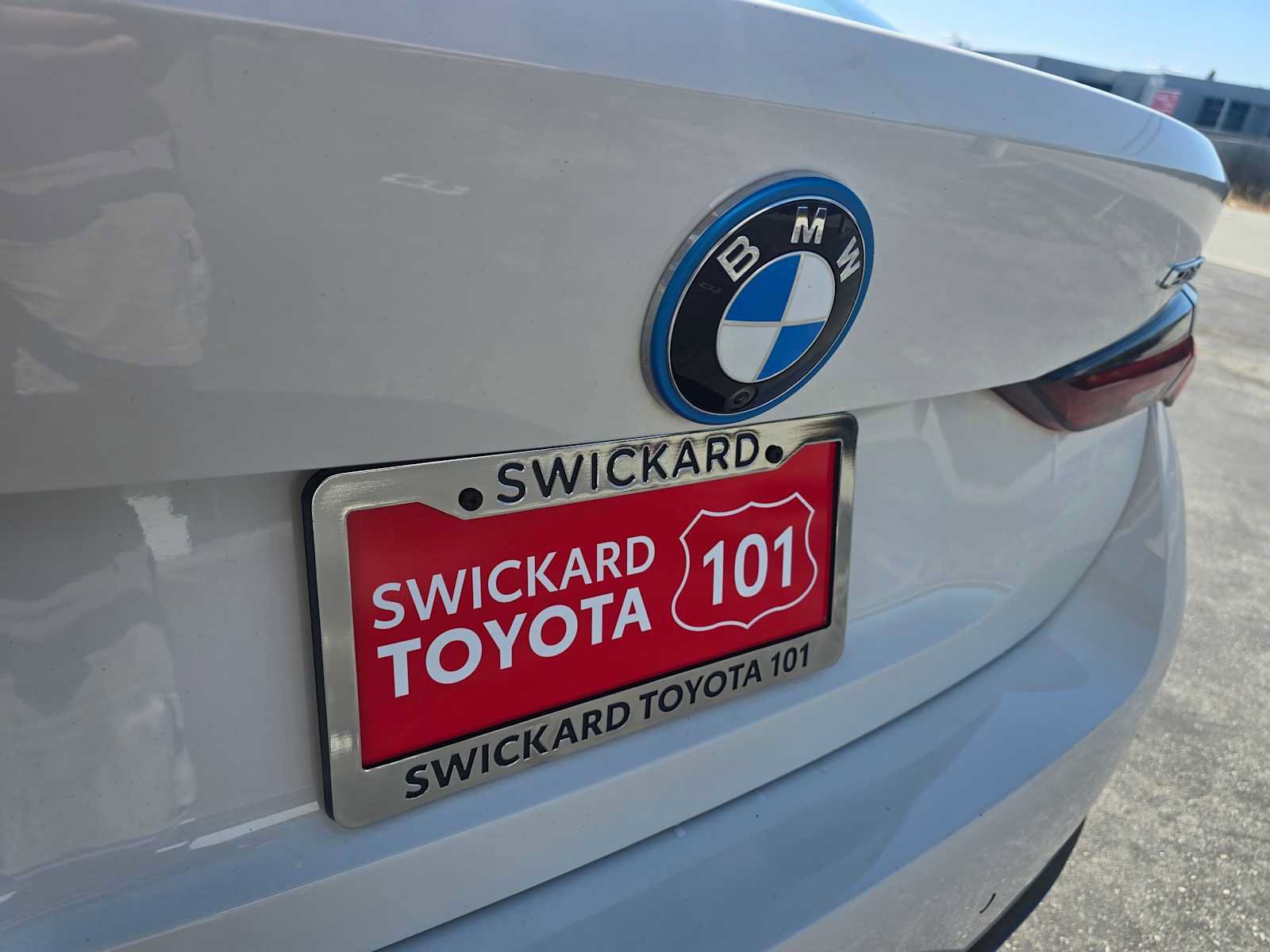 Used 2024 BMW i4 eDrive35 w/ Convenience Package RWD image 13
