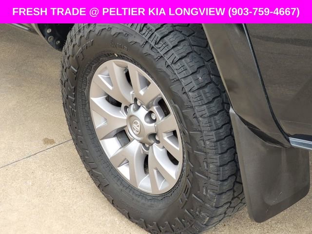 Used 2017 Toyota Tacoma SR5 w/ Tow Package image 7