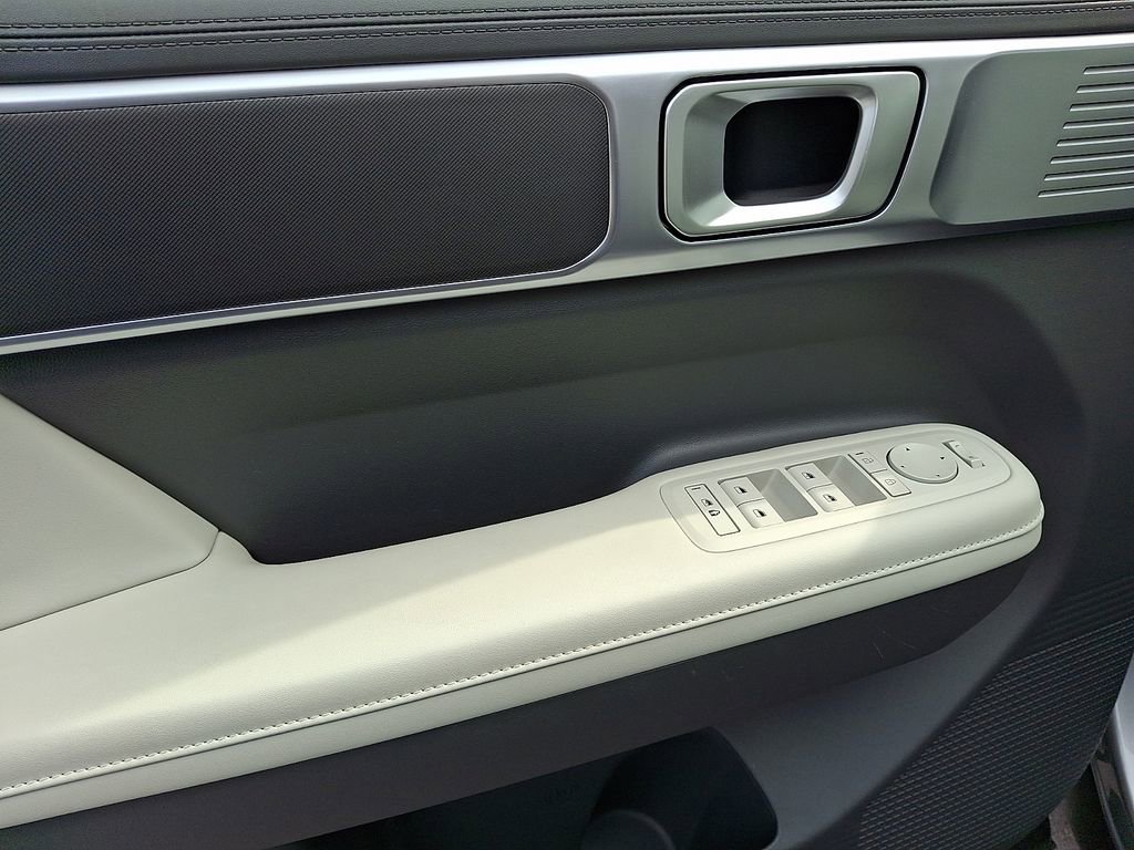 Certified 2024 Hyundai Santa Fe SEL image 14