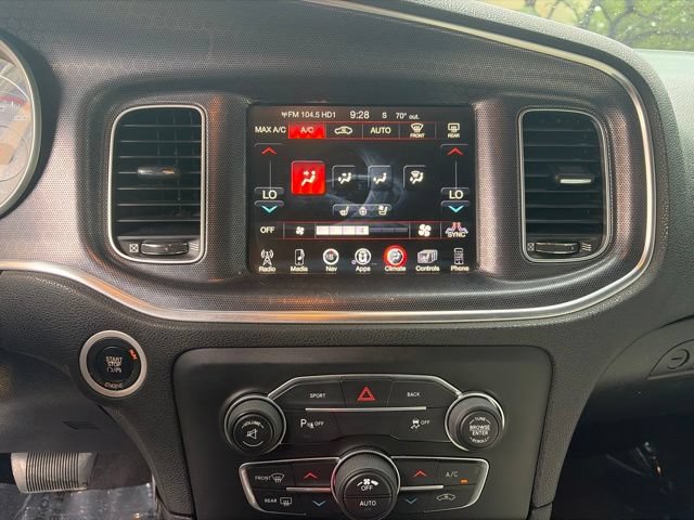 Used 2016 Dodge Charger R/T w/ Plus Group RWD image 13