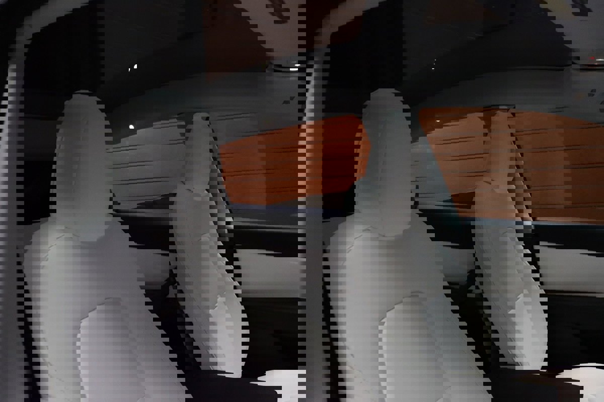 Used 2021 Tesla Model Y Long Range image 57