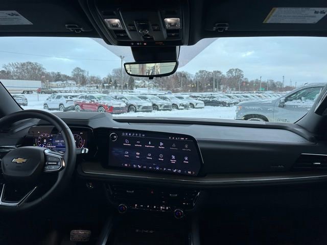 Used 2025 Chevrolet Tahoe High Country image 21