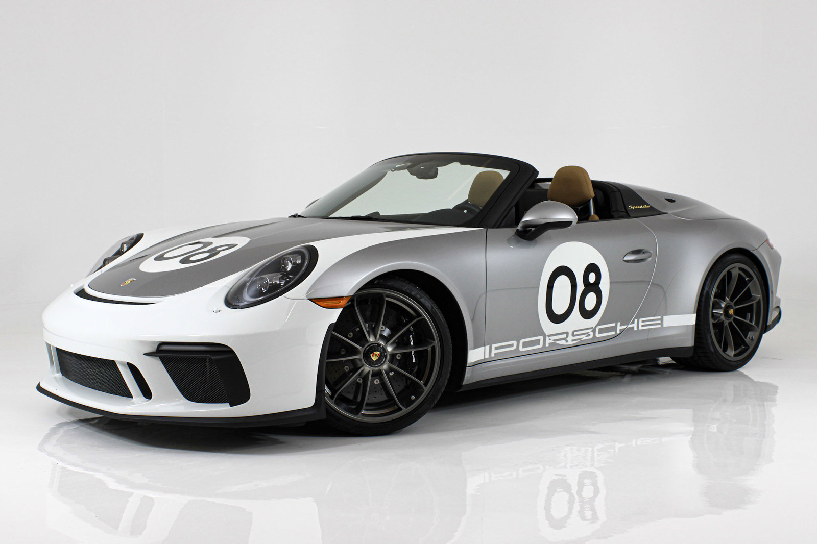 Used 2019 Porsche 911 Speedster RWD image 54