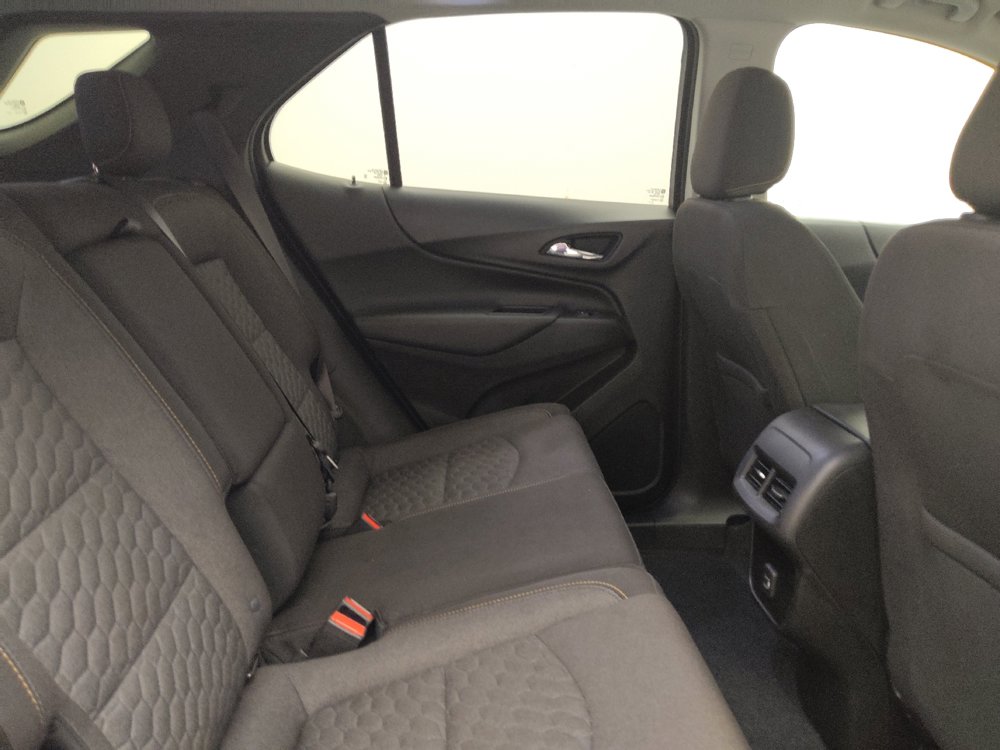 Used 2019 Chevrolet Equinox LT w/ LPO, Cargo Package FWD image 19