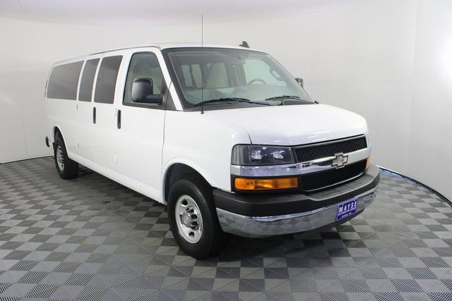 Used 2016 Chevrolet Express 3500 LT w/ LT Preferred Equipment Group image 21