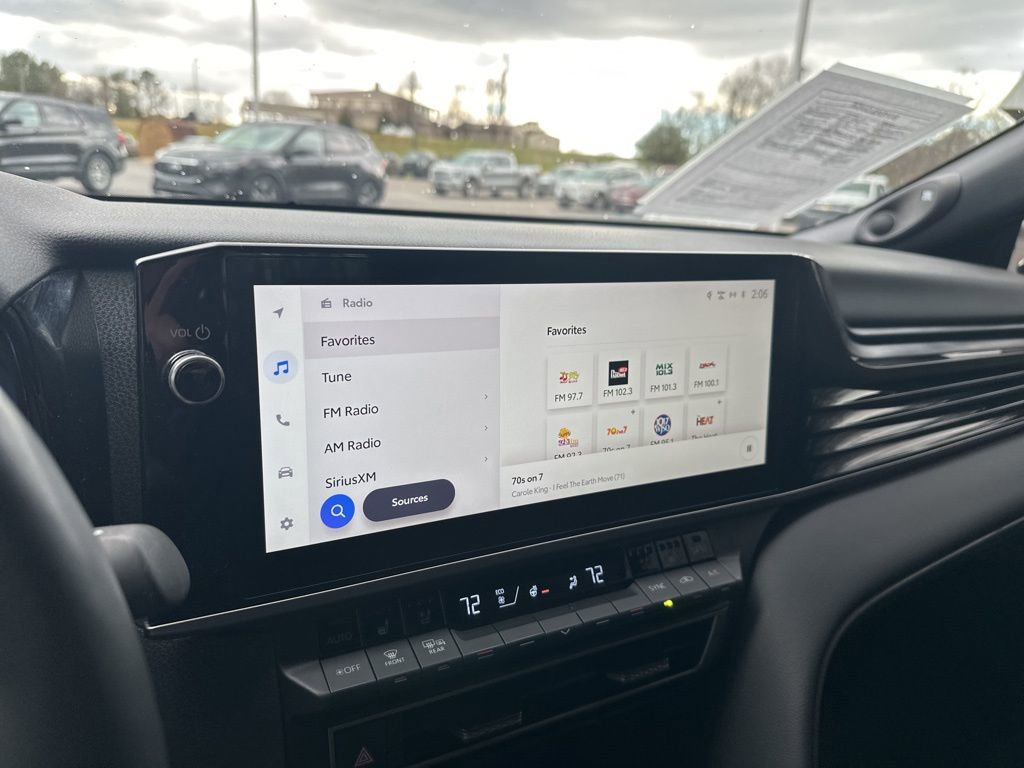 Used 2025 Toyota Camry XSE w/ Premium Plus Package image 23