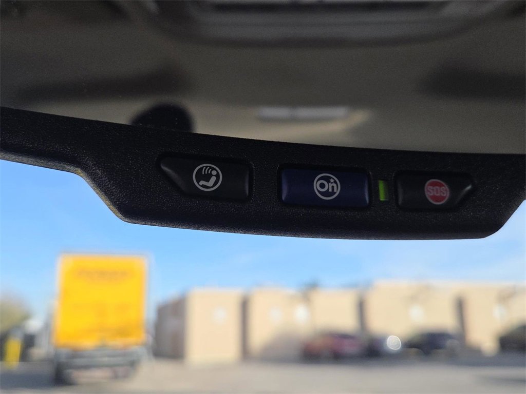 Used 2022 Chevrolet Colorado LT w/ Fleet Safety Package image 8