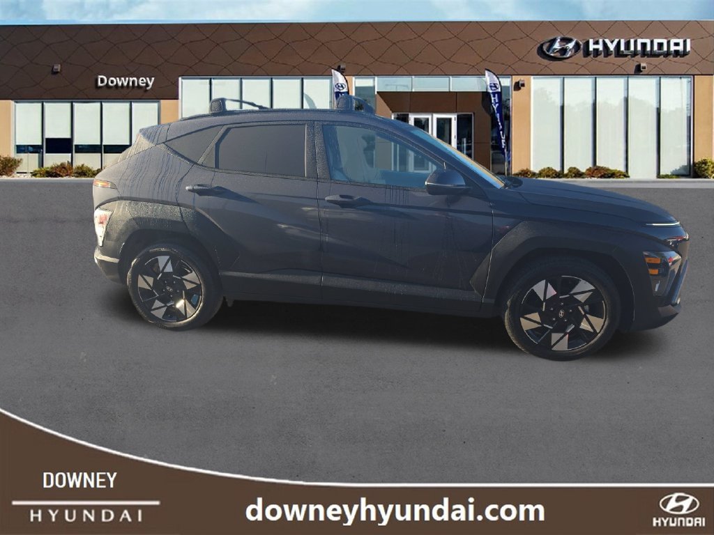 Used 2025 Hyundai Kona SEL FWD image 6