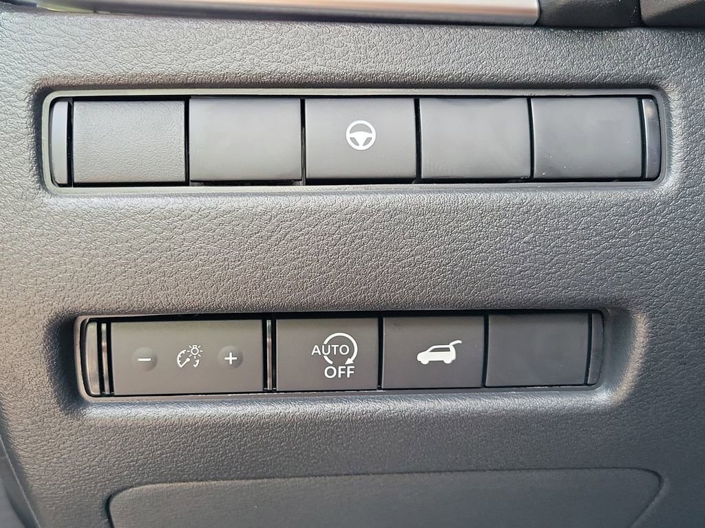 New 2026 Nissan Rogue SV image 23