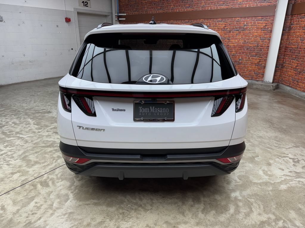 Used 2023 Hyundai Tucson SEL FWD image 4