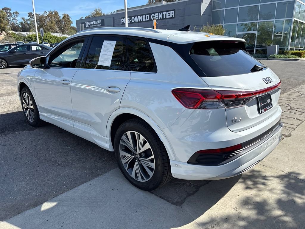 Used 2023 Audi Q4 e-tron Premium Plus w/ Premium Plus image 4