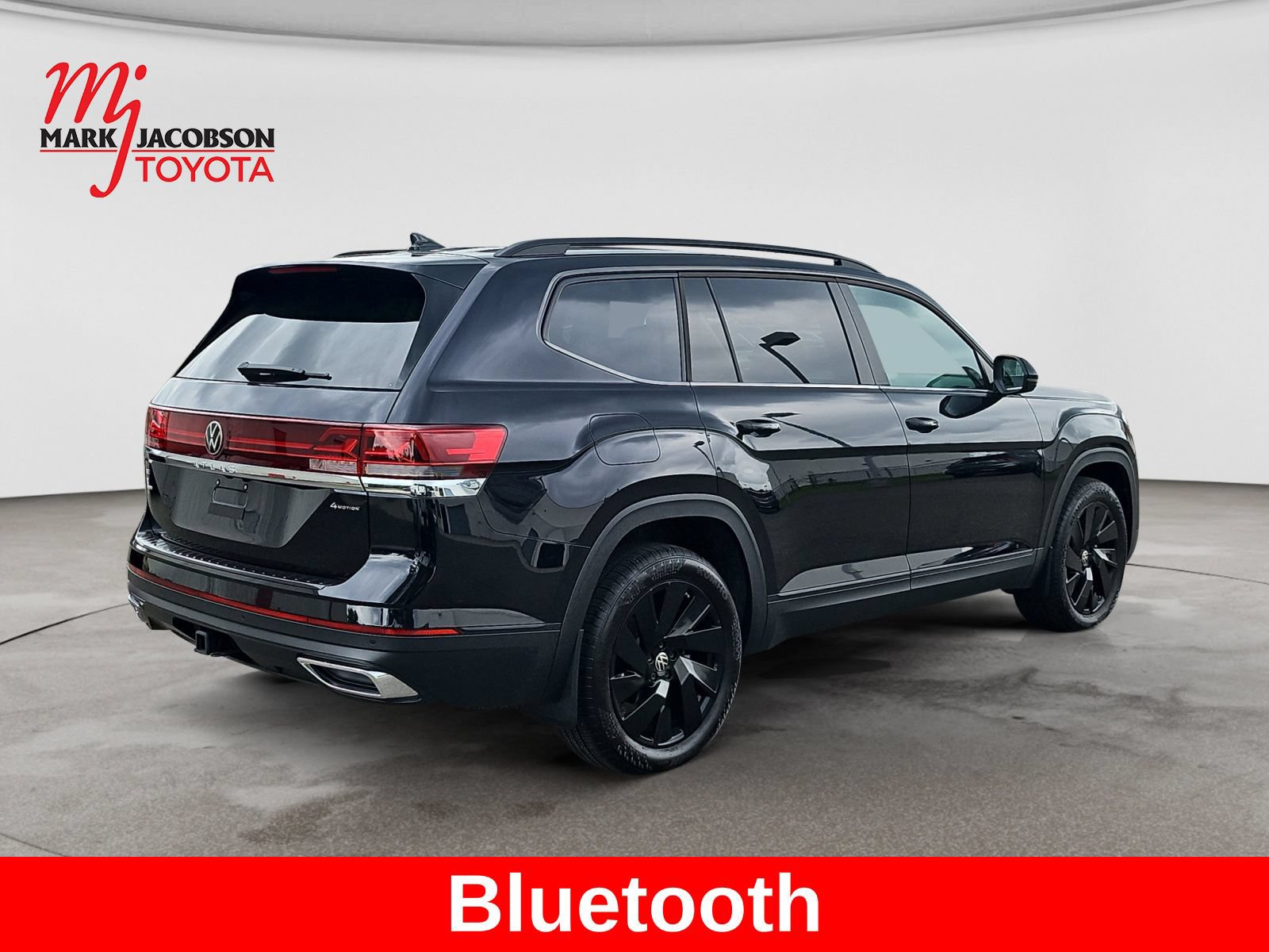 Used 2024 Volkswagen Atlas SE AWD/4WD image 8
