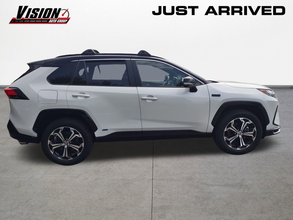 Used 2023 Toyota RAV4 XSE w/ Weather Package AWD/4WD image 6