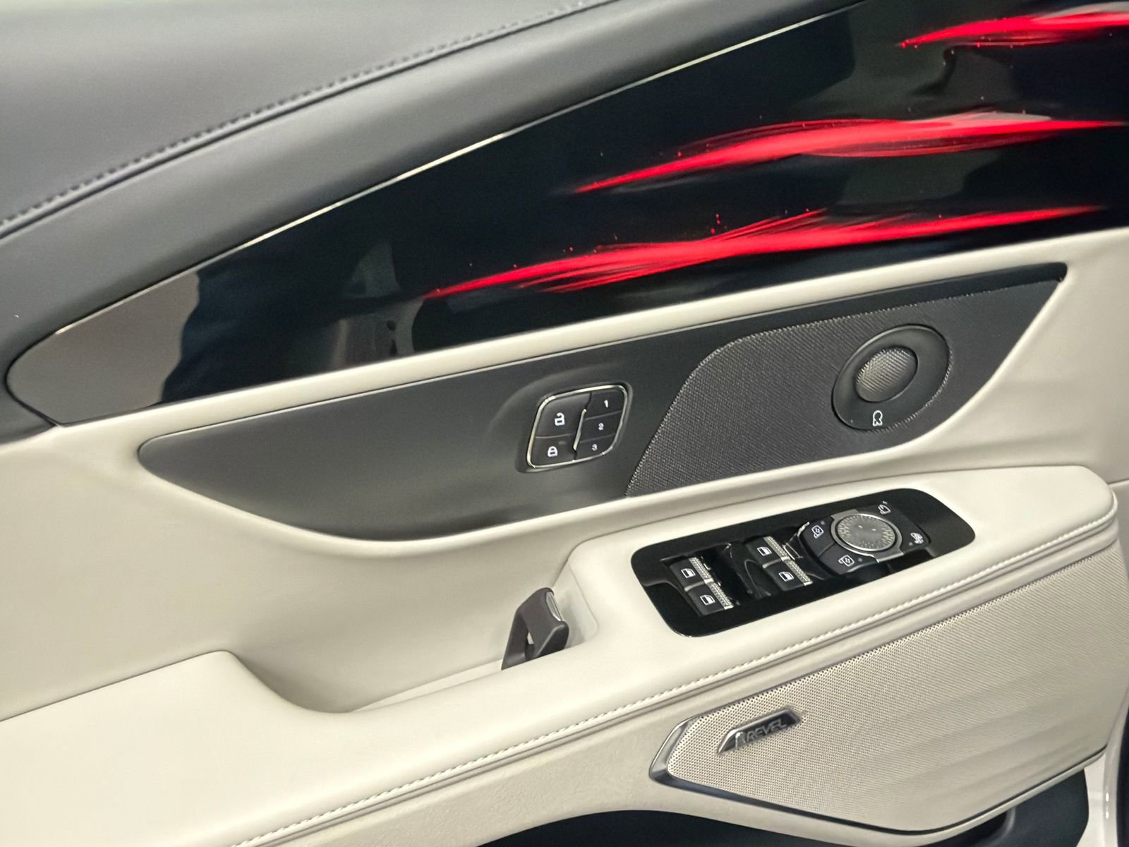 New 2026 Lincoln Nautilus Premier w/ Equipment Group 102A image 34