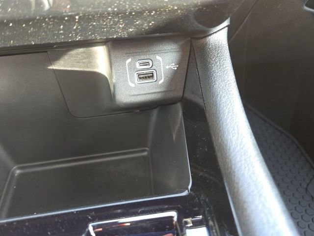 New 2026 Jeep Compass Latitude image 12