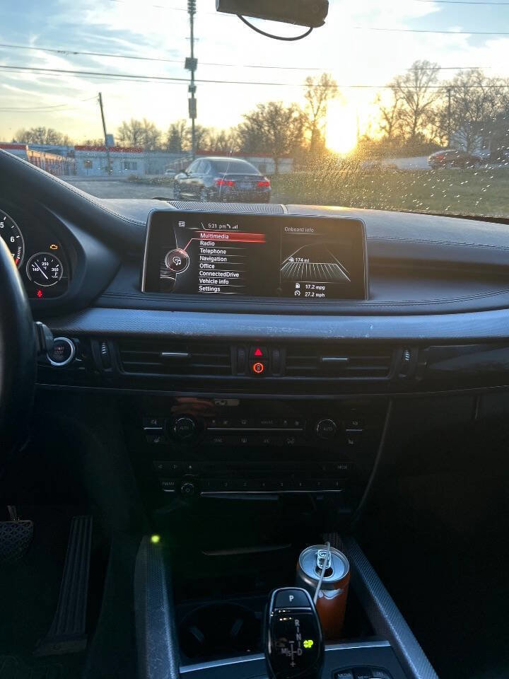 Used 2015 BMW X5 xDrive50i w/ Executive Package image 11