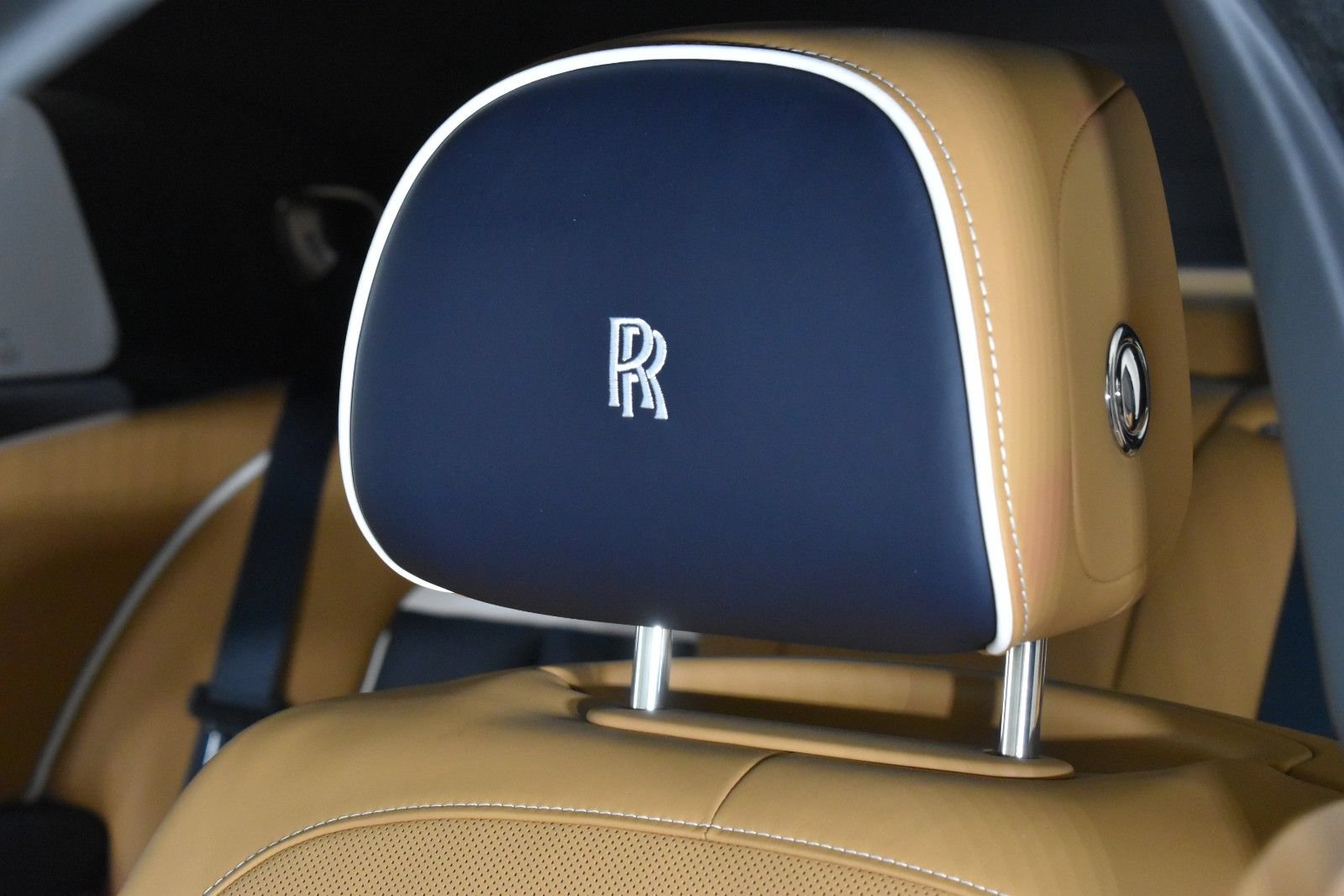 Certified 2025 Rolls-Royce Ghost AWD/4WD image 25
