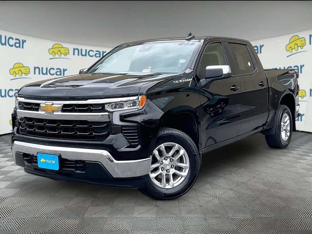 Used 2023 Chevrolet Silverado 1500 LT AWD/4WD image 3
