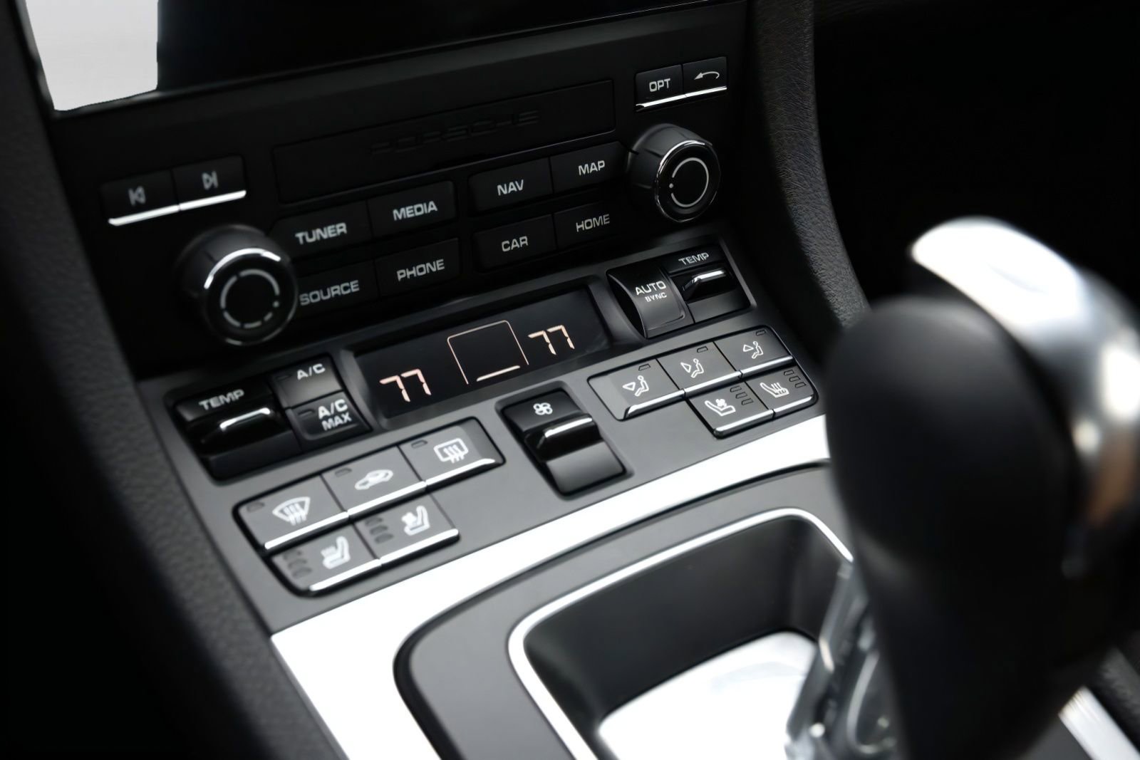 Used 2025 Porsche 718 Cayman RWD image 50