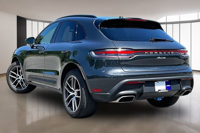 Used 2026 Porsche Macan AWD/4WD image 4