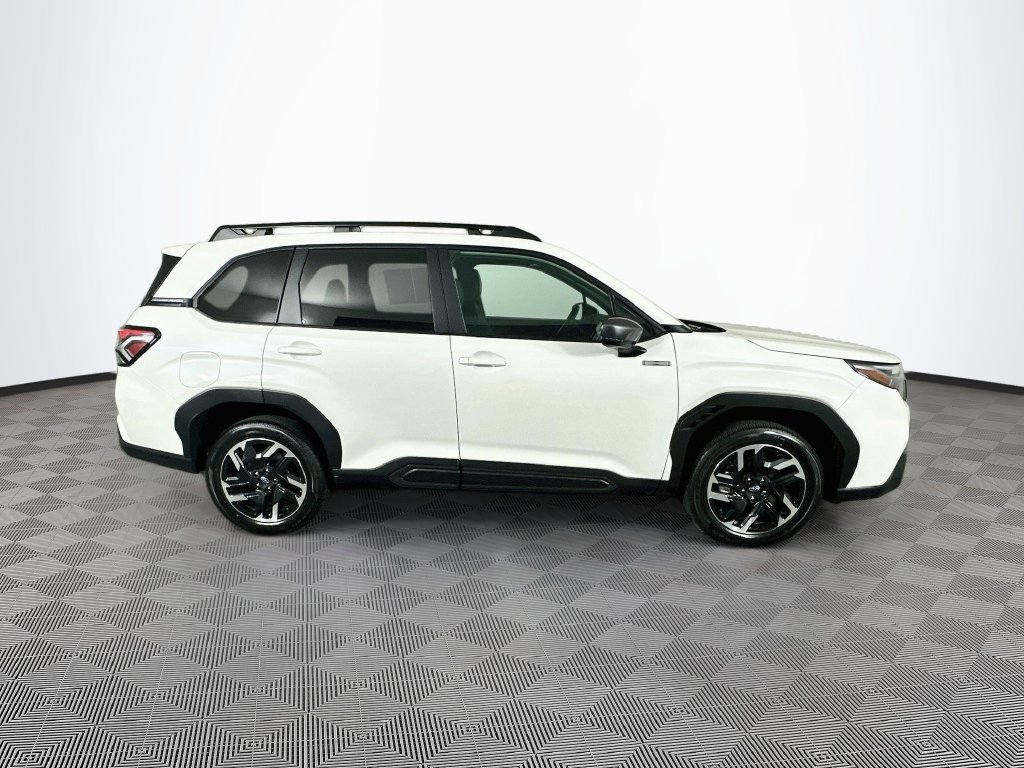 Used 2026 Subaru Forester Touring AWD/4WD image 11