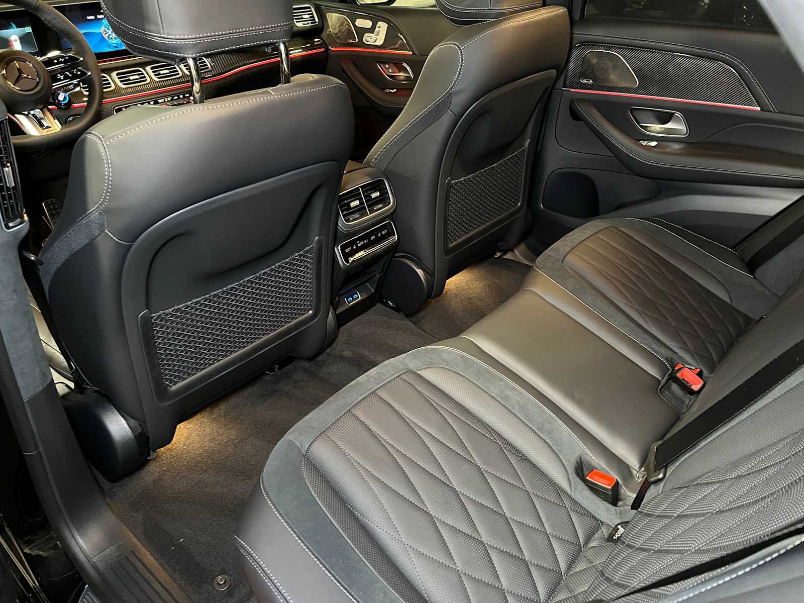New 2026 Mercedes-Benz GLE 63 AMG S image 21