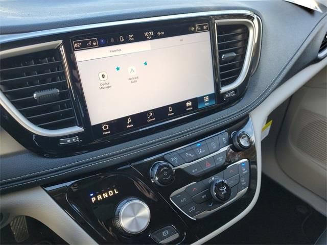 New 2023 Chrysler Pacifica Touring-L FWD image 20