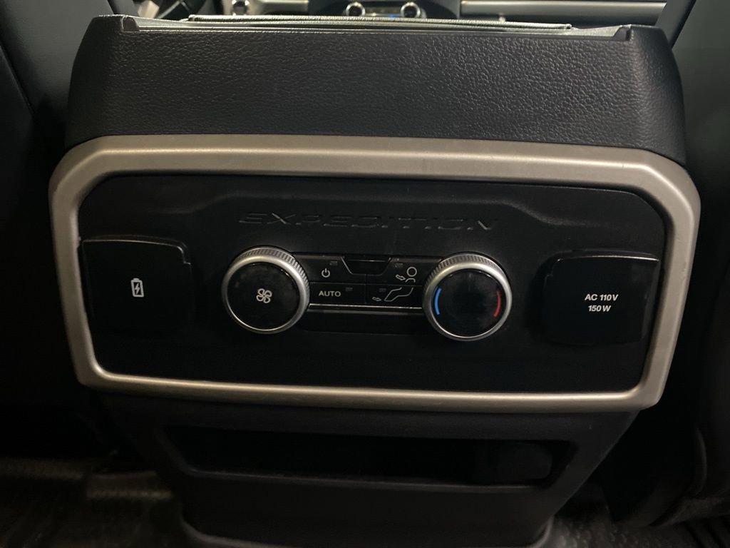 Used 2024 Ford Expedition Max XLT image 16