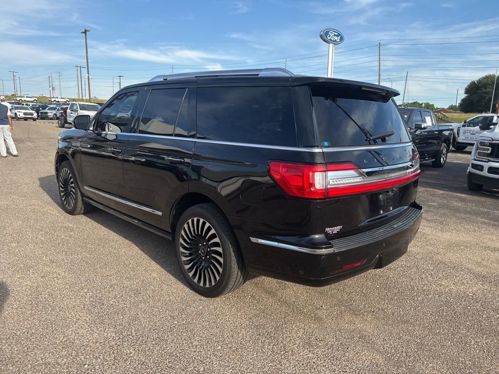 Used 2020 Lincoln Navigator Black Label w/ Cargo Convenience Package AWD/4WD image 12